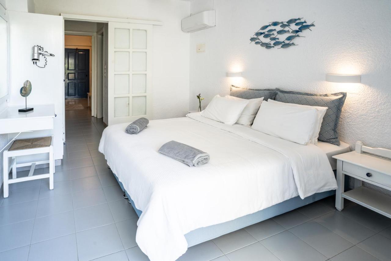 Ninetta'S Studios Poros Town Exterior foto
