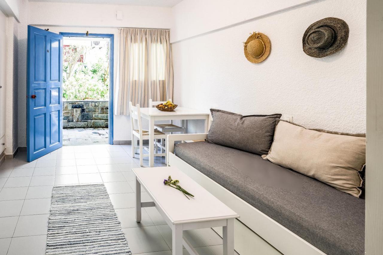 Ninetta'S Studios Poros Town Exterior foto