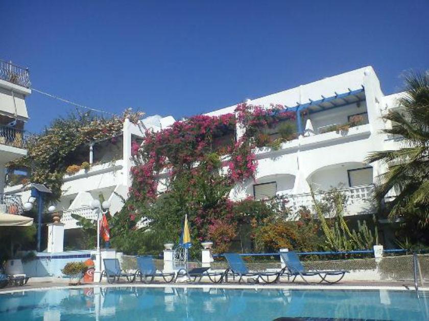 Ninetta'S Studios Poros Town Exterior foto