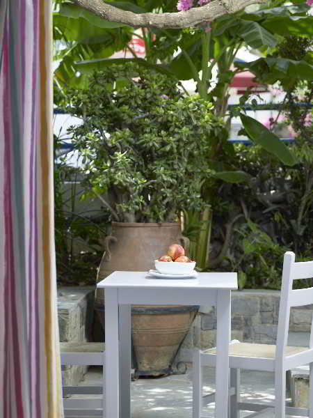 Ninetta'S Studios Poros Town Exterior foto