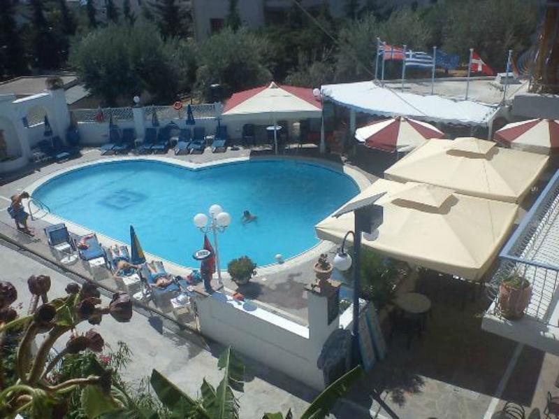 Ninetta'S Studios Poros Town Exterior foto
